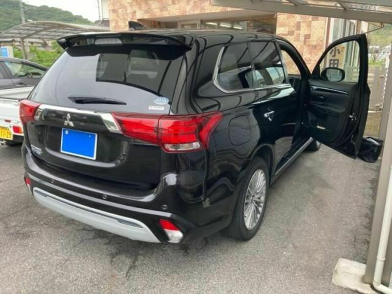 OUTLANDER PHEV
