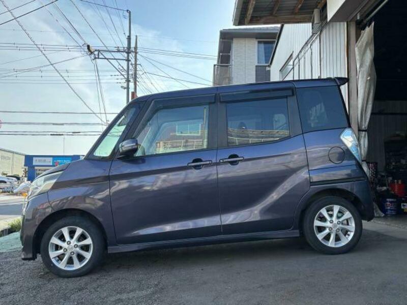 EK SPACE CUSTOM