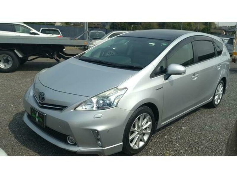 PRIUS ALPHA