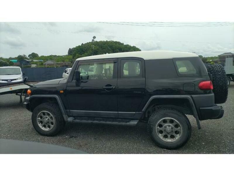 FJ CRUISER
