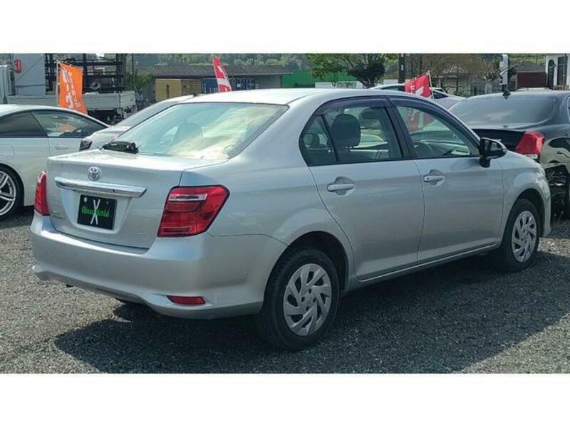 COROLLA AXIO