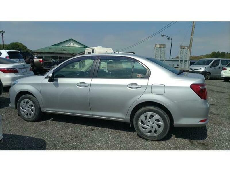 COROLLA AXIO