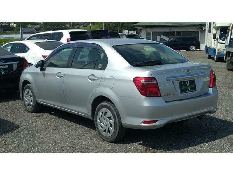 COROLLA AXIO