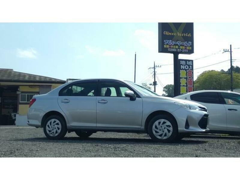 TOYOTA COROLLA AXIO
