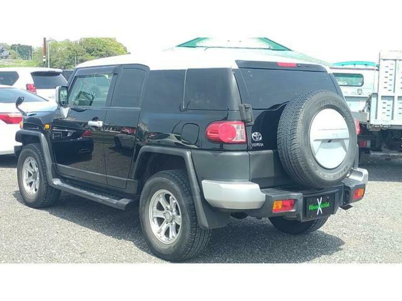 FJ CRUISER