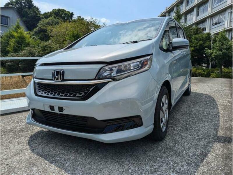 HONDA FREED HYBRID