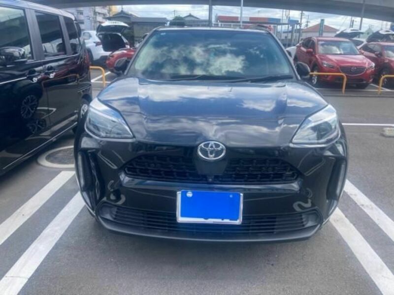 YARIS CROSS