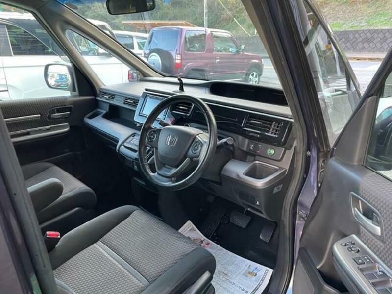 STEPWAGON SPADA