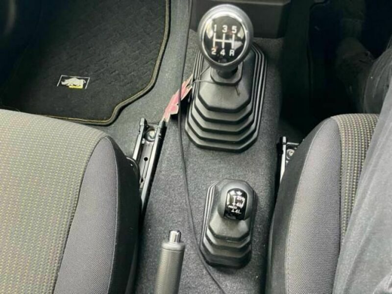 JIMNY SIERRA