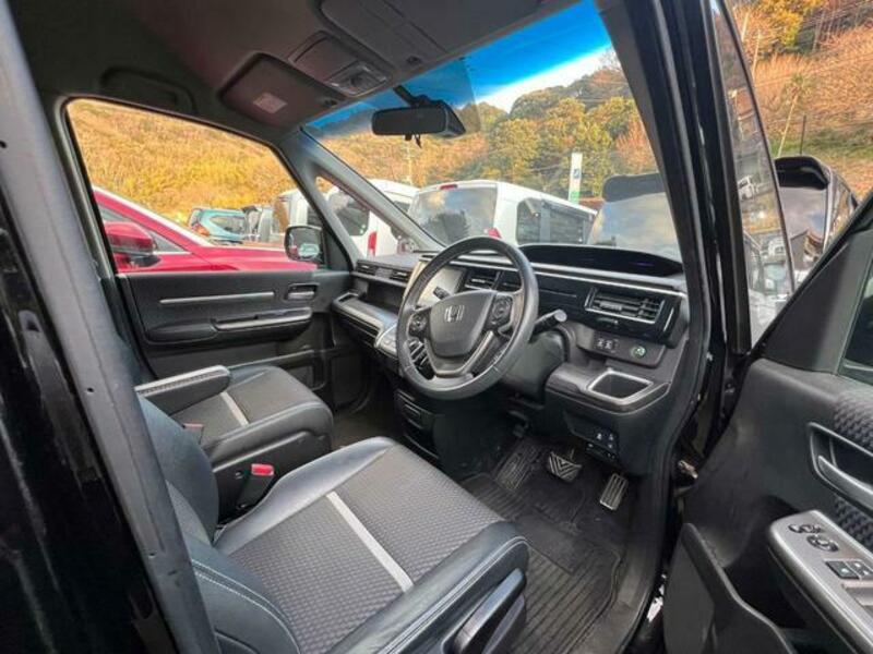 STEPWAGON SPADA