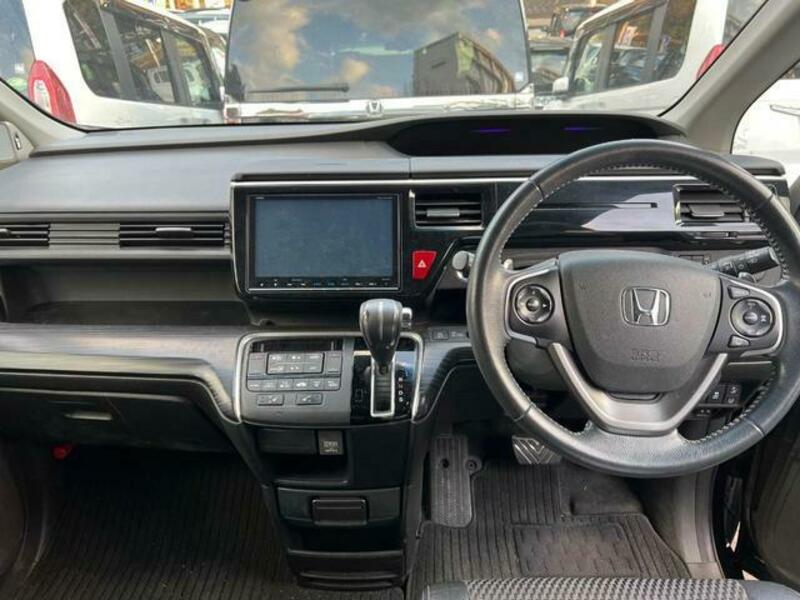 STEPWAGON SPADA