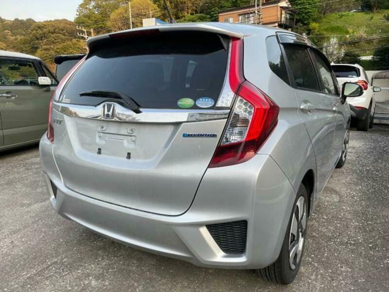 FIT HYBRID