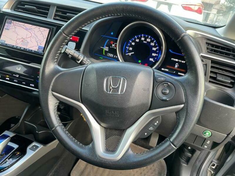 FIT HYBRID
