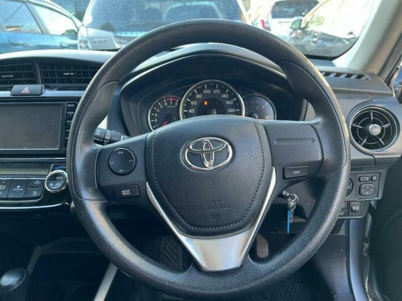 COROLLA FIELDER
