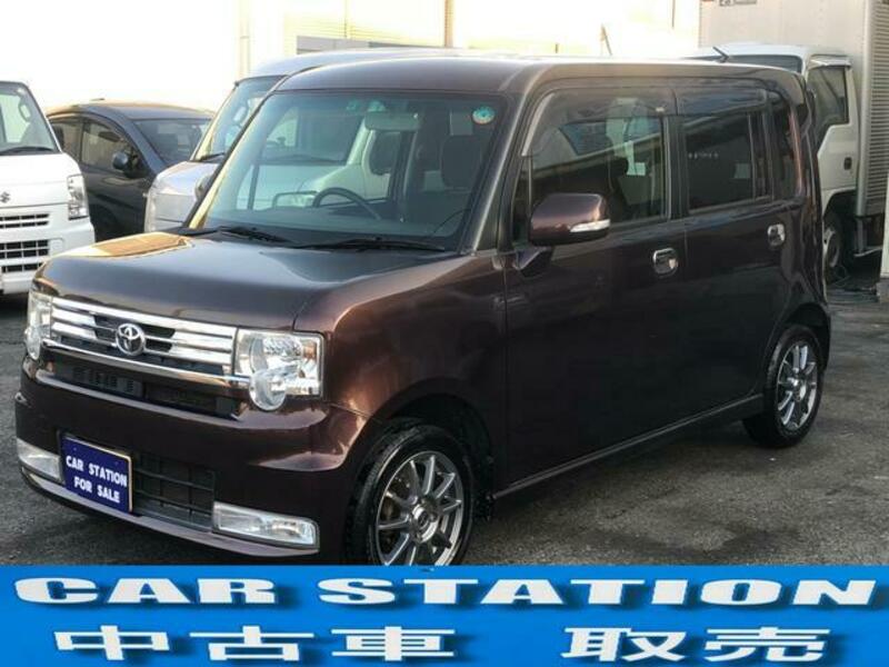 TOYOTA PIXIS SPACE