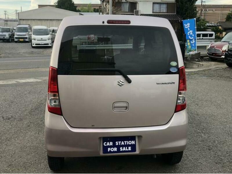 WAGON R