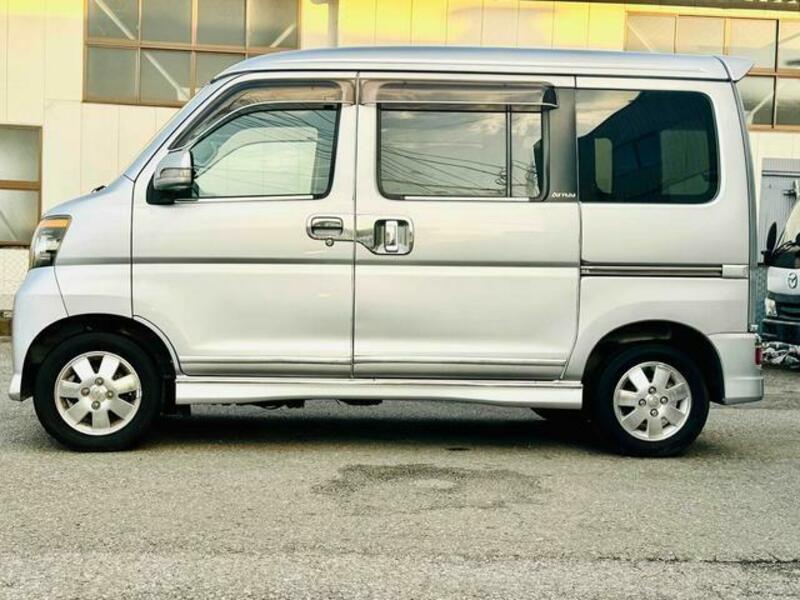 ATRAI WAGON