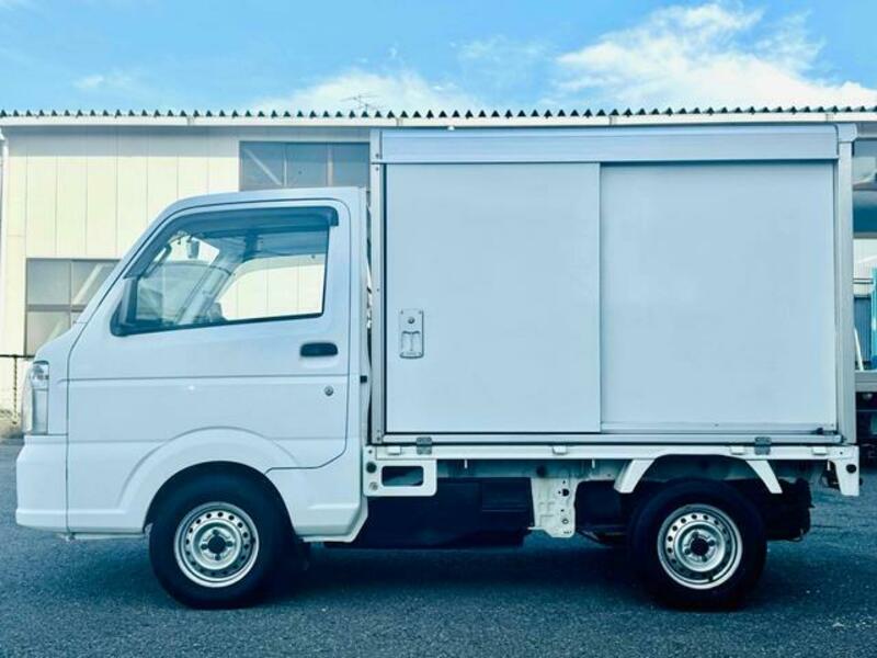 CARRY TRUCK