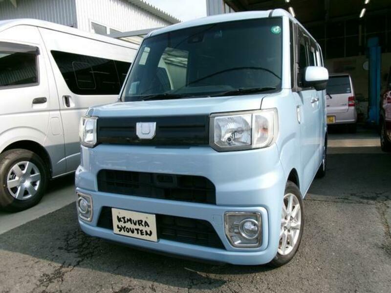 DAIHATSU WAKE
