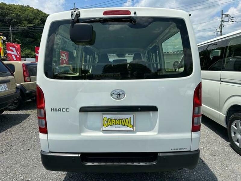 HIACE VAN