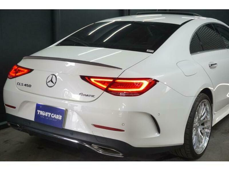 CLS-CLASS