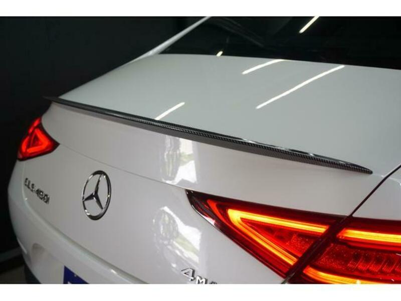 CLS-CLASS