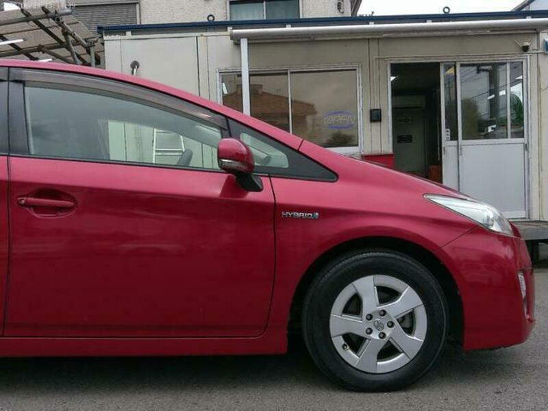PRIUS