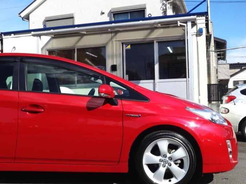 PRIUS