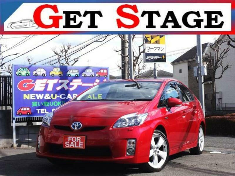 TOYOTA PRIUS
