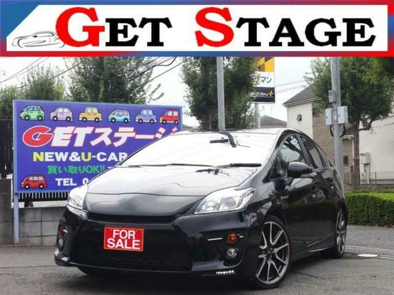 TOYOTA PRIUS