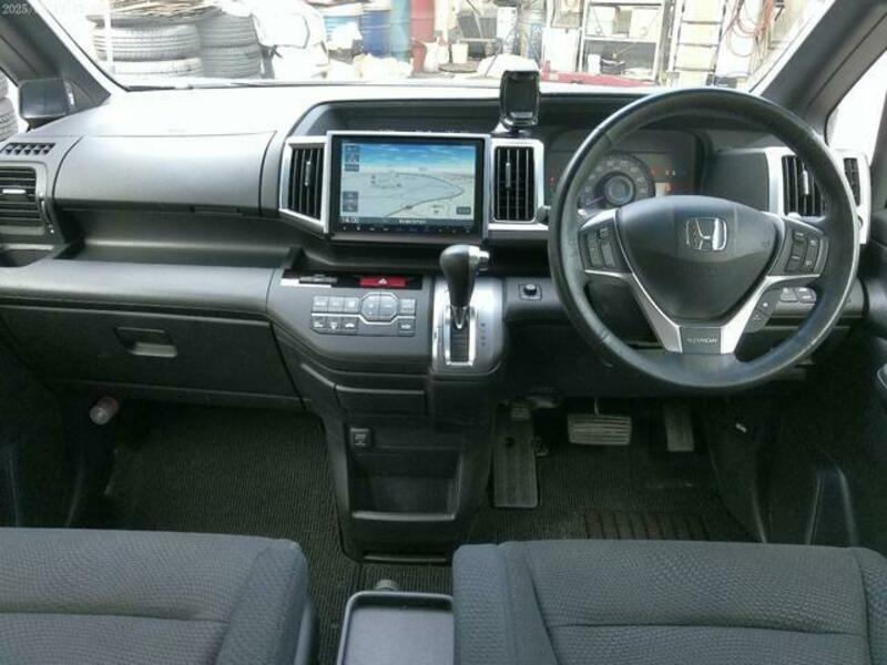 STEPWAGON SPADA