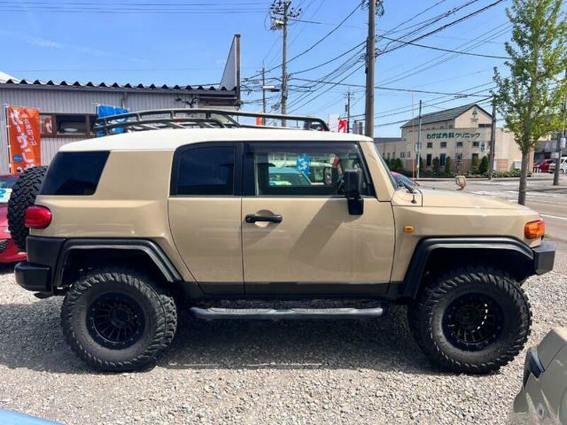 FJ CRUISER