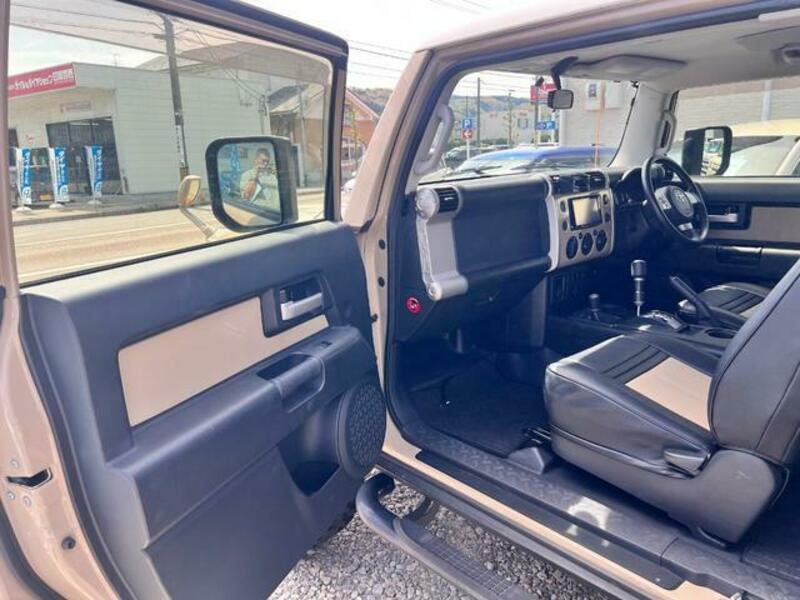 FJ CRUISER