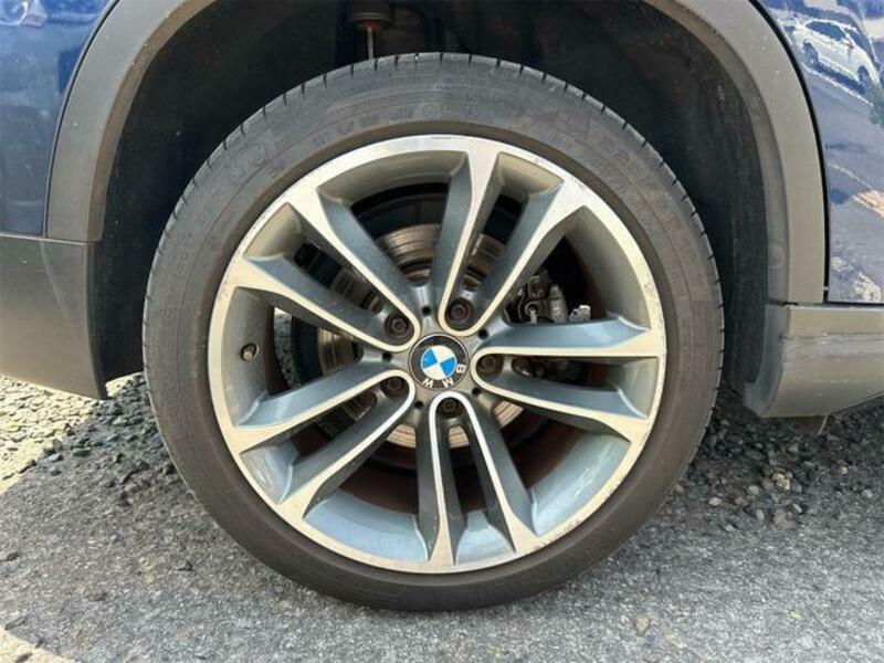 X1