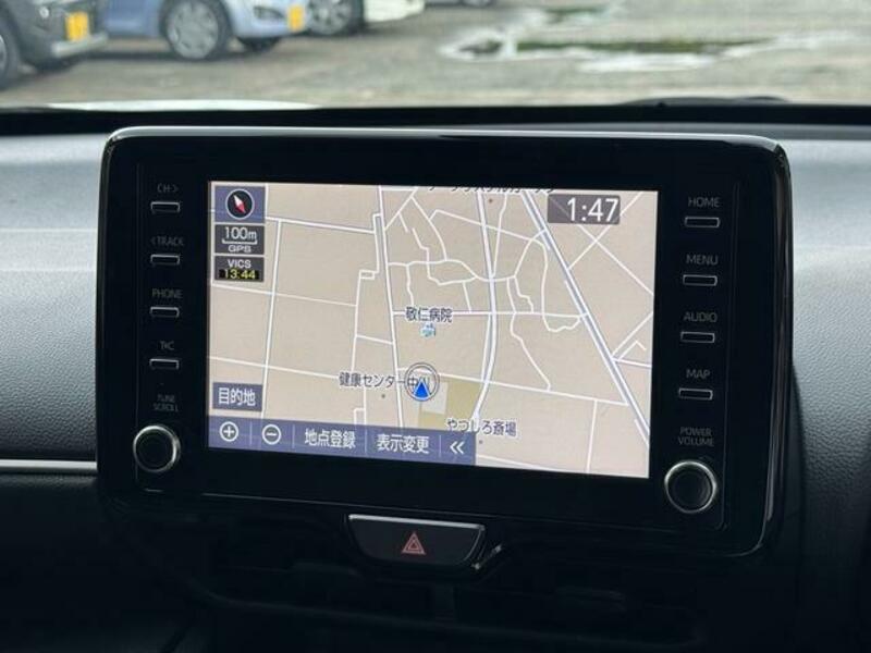 YARIS CROSS