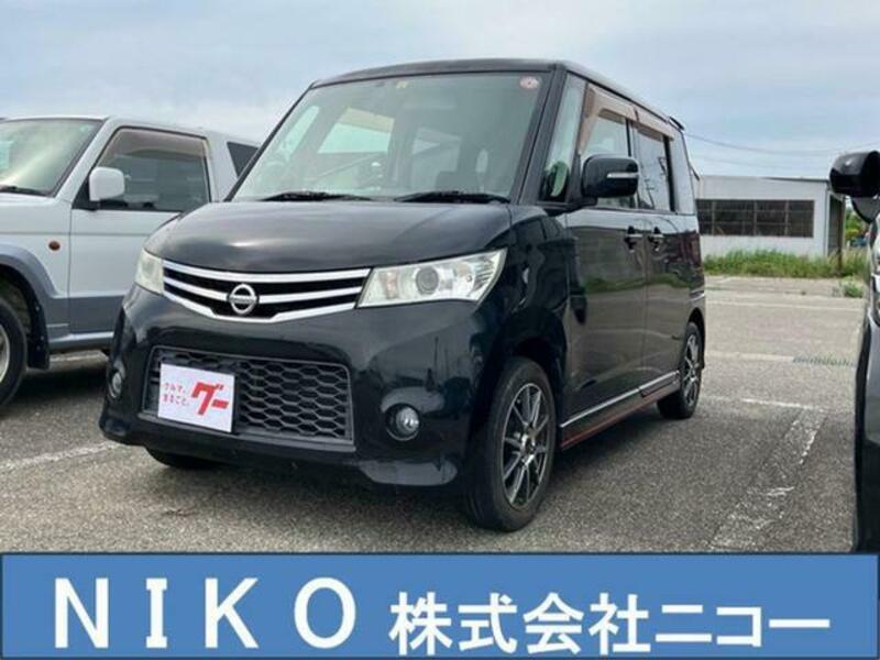 NISSAN ROOX