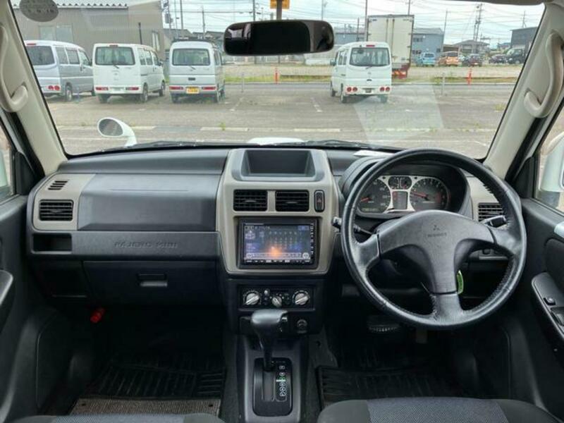 PAJERO MINI