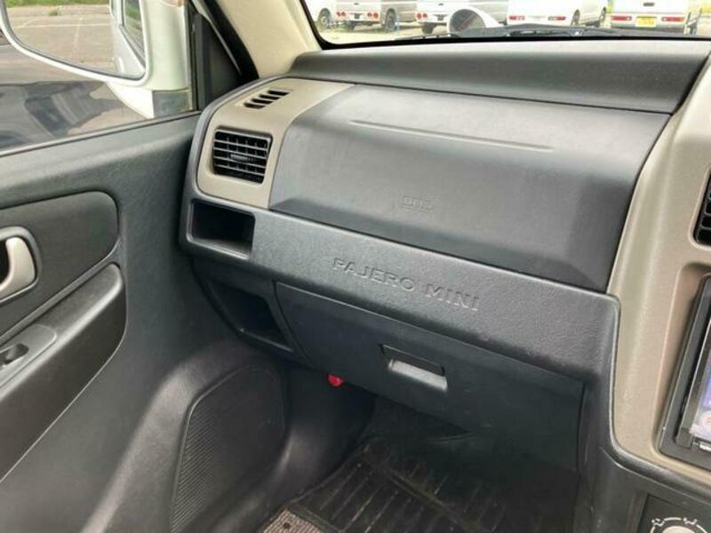 PAJERO MINI