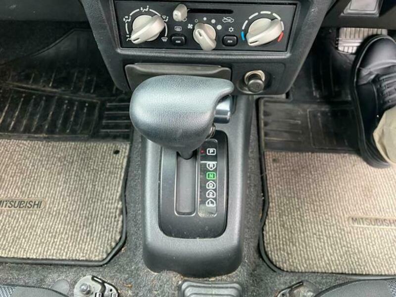 PAJERO MINI