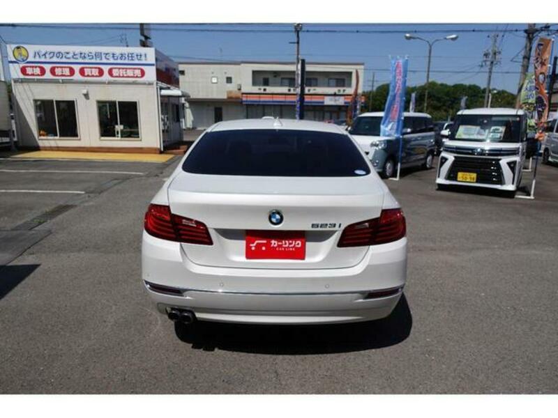 5 SERIES