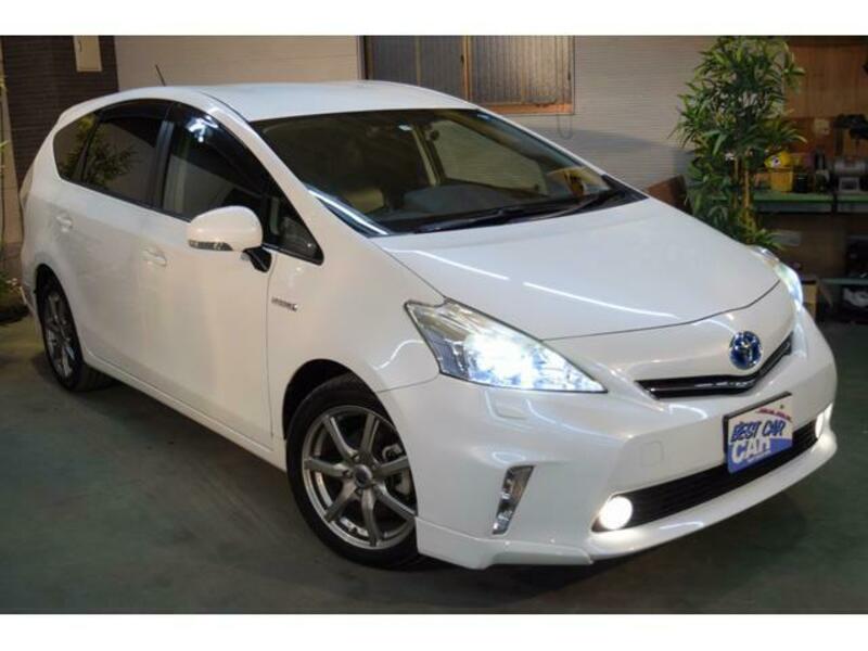 PRIUS ALPHA