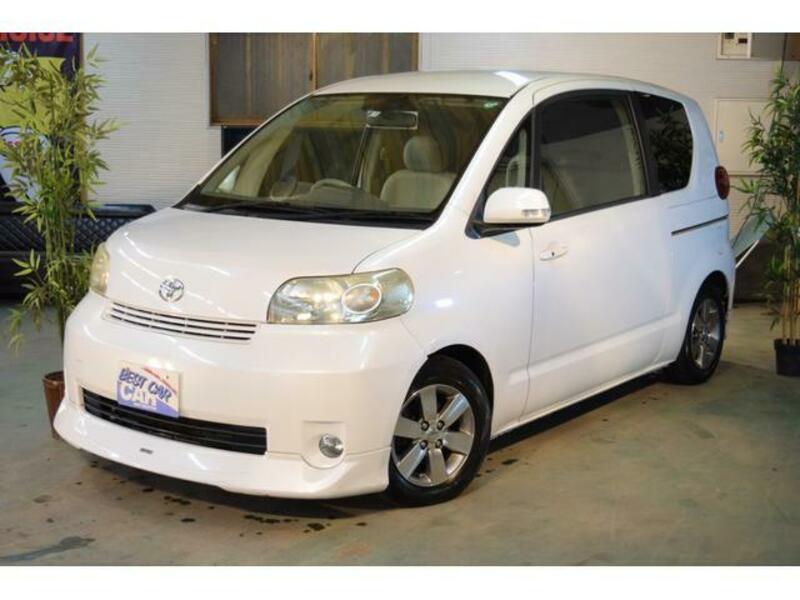 TOYOTA PORTE