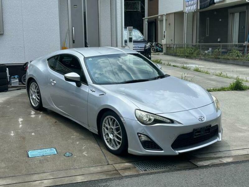 TOYOTA 86