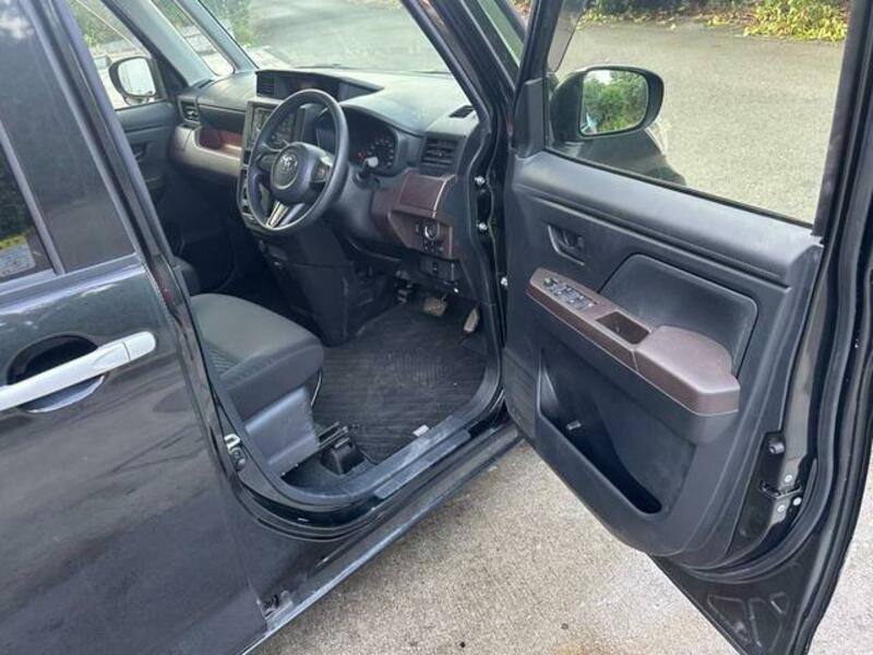ROOMY