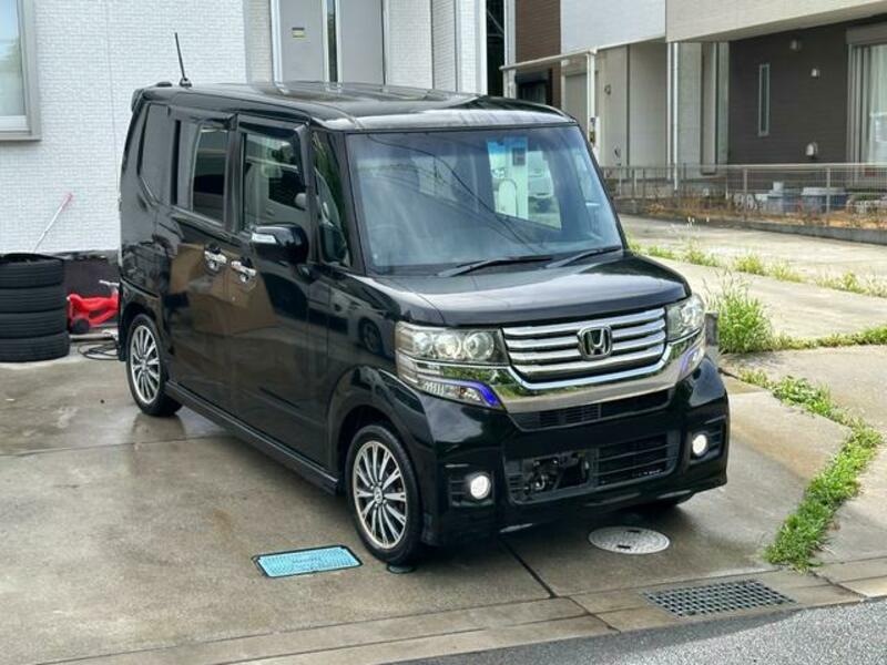 HONDA N BOX CUSTOM