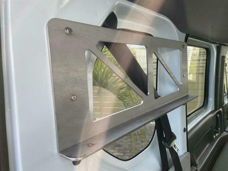 N-VAN
