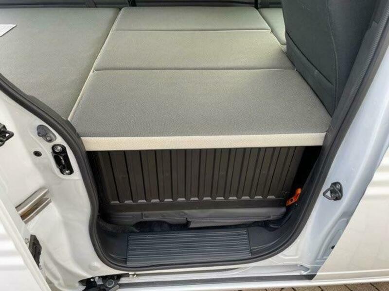 N-VAN