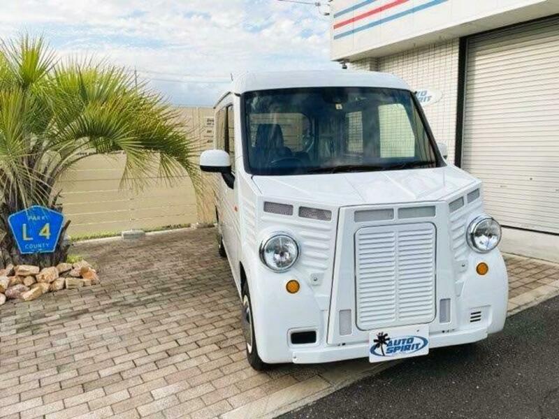 N-VAN