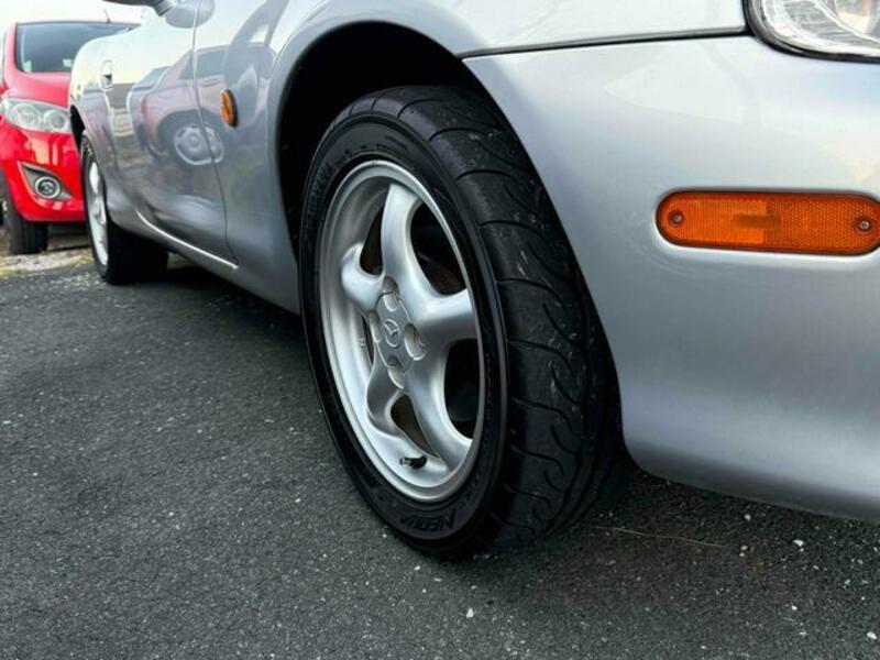 ROADSTER