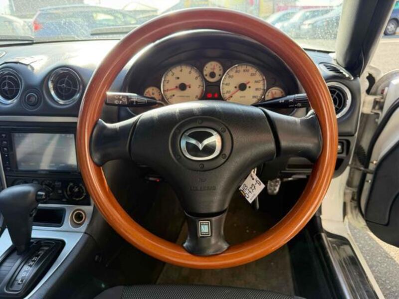 ROADSTER